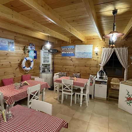 Zagroda Cztery Wiatry Sądry Exterior foto